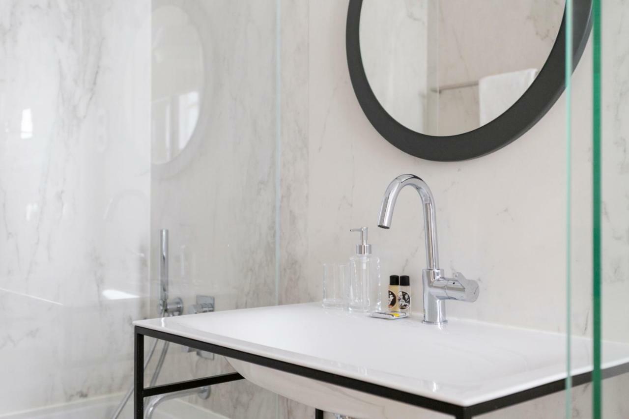 ליסבון Joivy Wonderful 2Br Flat In The City Centre מראה חיצוני תמונה