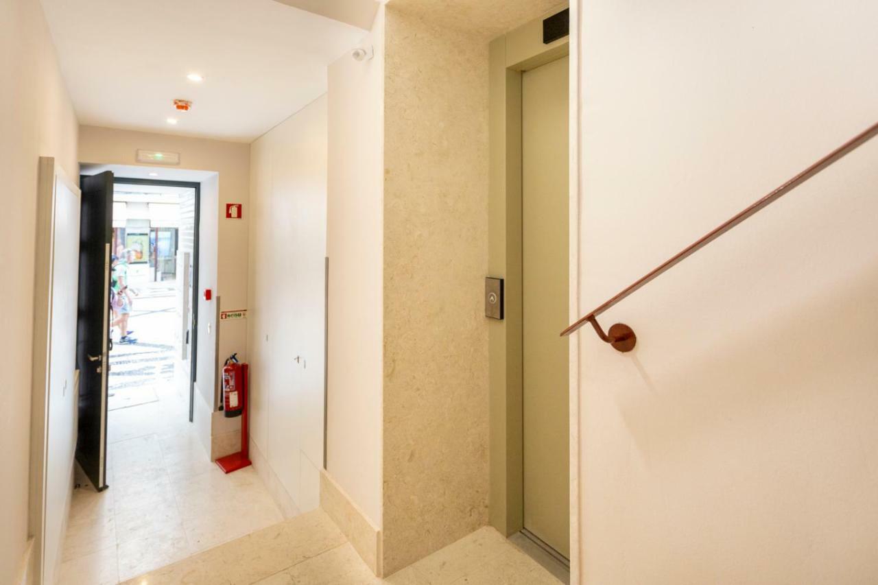 ליסבון Joivy Wonderful 2Br Flat In The City Centre מראה חיצוני תמונה
