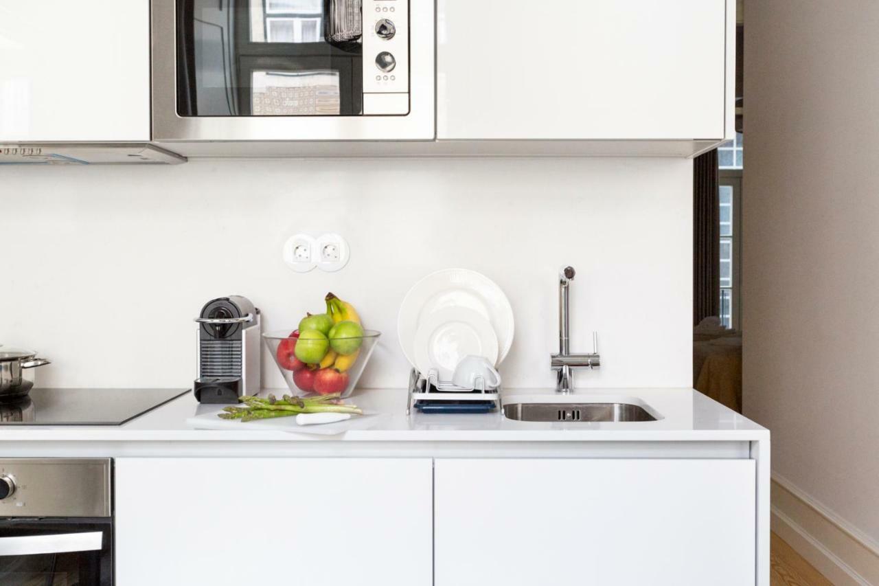 ליסבון Joivy Wonderful 2Br Flat In The City Centre מראה חיצוני תמונה