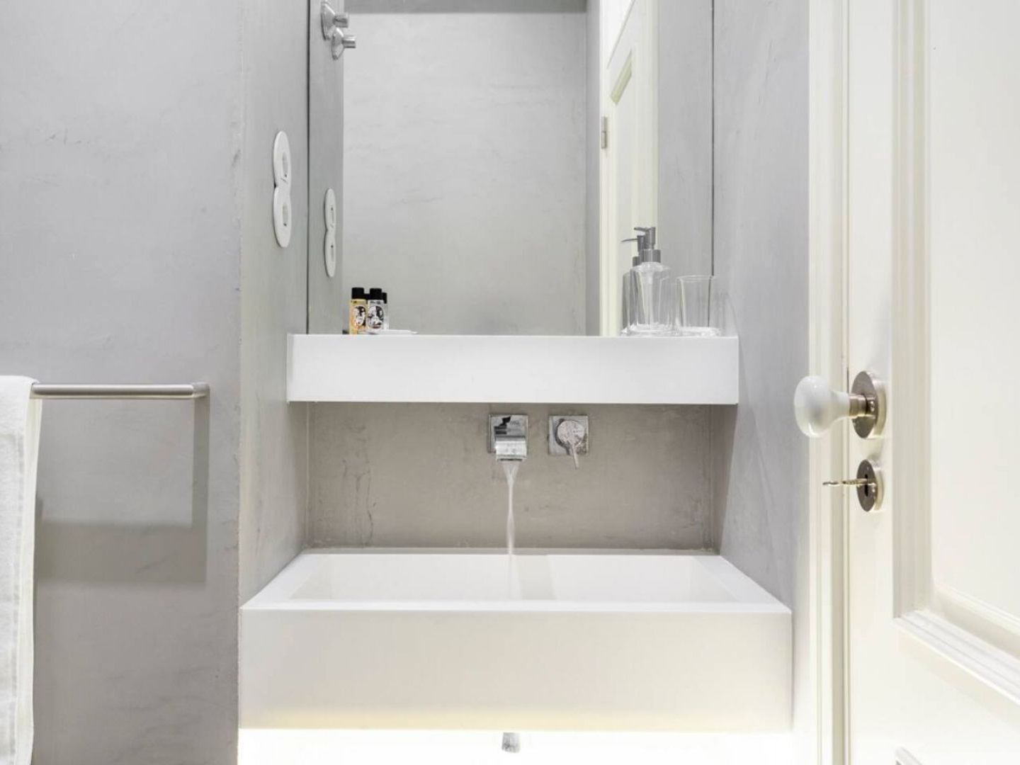 ליסבון Joivy Wonderful 2Br Flat In The City Centre מראה חיצוני תמונה